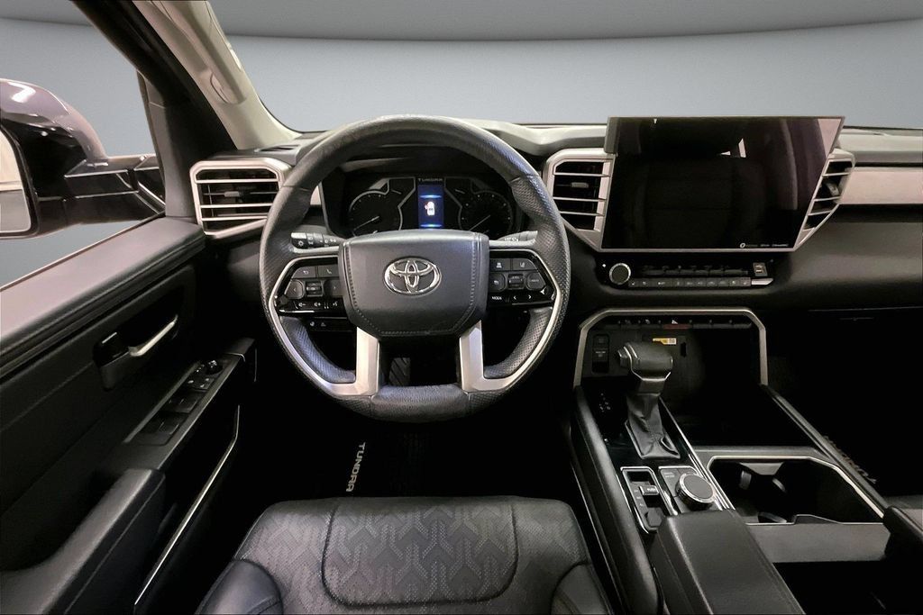 Used 2023 Toyota Tundra Limited AWD/4WD image 9