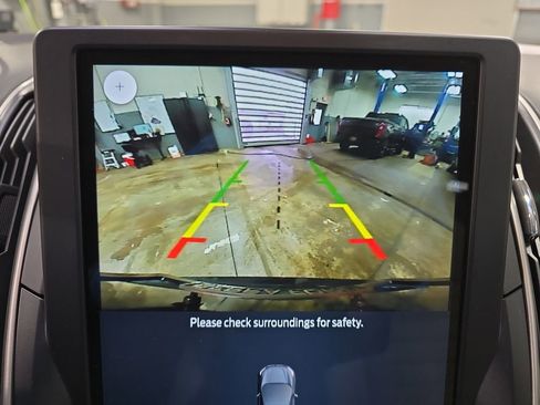 Used 2023 Ford Edge SEL w/ Convenience Package image 25