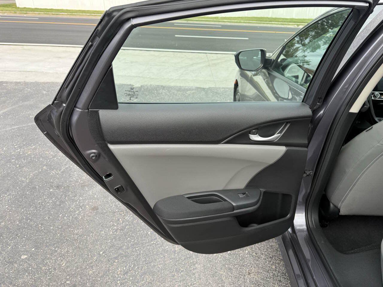 Used 2017 Honda Civic EX image 16