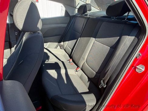 Used 2021 Hyundai Accent SE FWD image 14