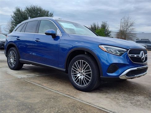 New 2026 Mercedes-Benz GLC 300 GLC 300 image 5