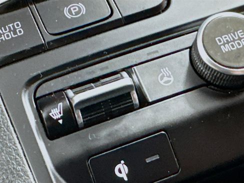 Used 2022 Kia K5 GT-Line w/ GT-Line Awd Premium Package image 4