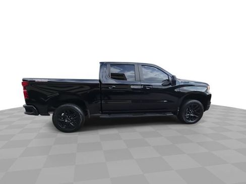 Used 2023 Chevrolet Silverado 1500 LT Trail Boss w/ LPO, Dark Essentials Package image 9