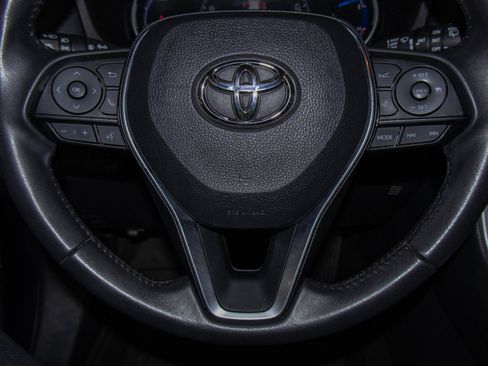 Used 2019 Toyota RAV4 XSE w/ Carpet Mat Package AWD/4WD image 11