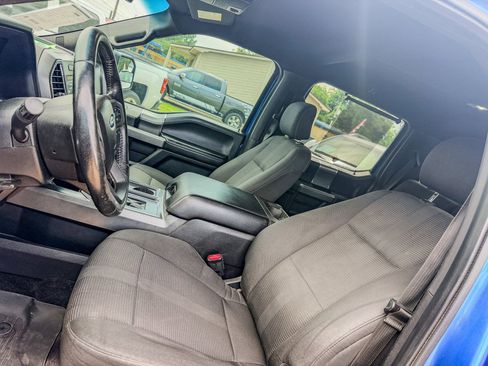 Used 2016 Ford F150 XLT w/ Equipment Group 302A Luxury RWD image 10
