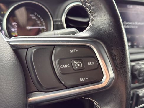 Used 2021 Jeep Wrangler Unlimited Sahara w/ Cold Weather Group image 12