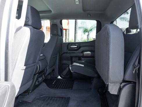 Used 2020 Chevrolet Silverado 1500 LT w/ All-Star Edition image 31