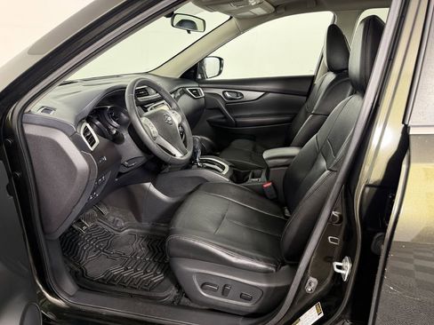 Used 2016 Nissan Rogue SL w/ SL Premium Package AWD/4WD image 16
