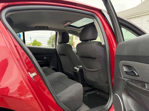 Used 2012 Chevrolet Cruze LT w/ All-Star Edition FWD image 13