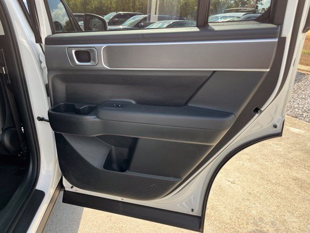 Used 2026 Hyundai Santa Fe SE FWD image 16