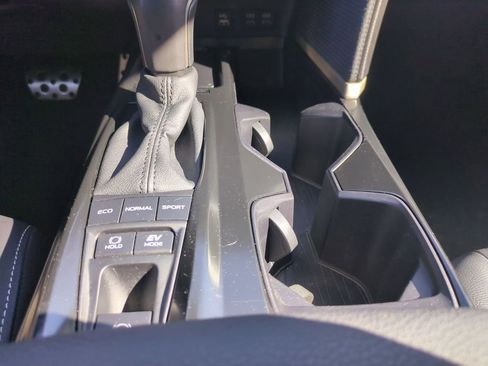 Used 2025 Toyota Camry SE FWD image 24
