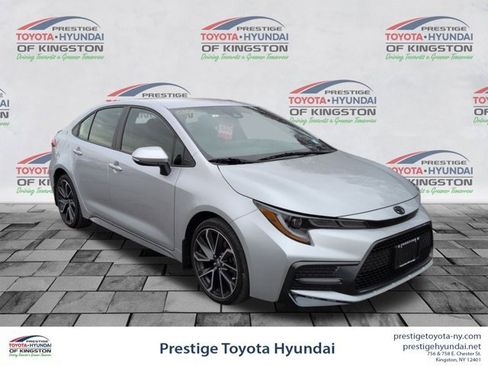 Certified 2022 Toyota Corolla SE image 1