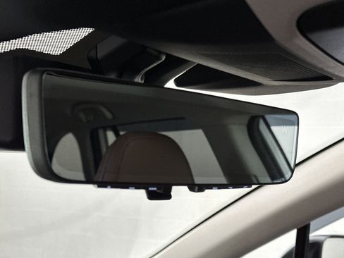 Certified 2025 Subaru Outback Touring image 35