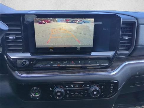 Used 2023 Chevrolet Silverado 1500 LT image 15