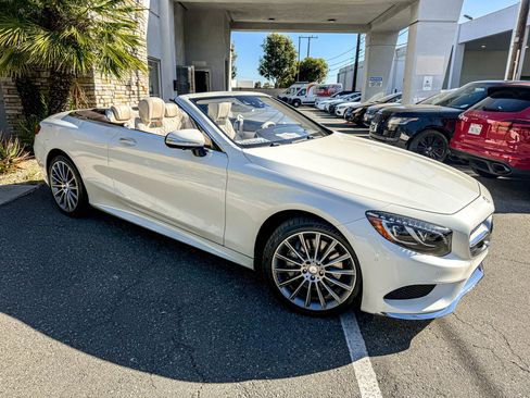 Used 2017 Mercedes-Benz S 550 Cabriolet image 2