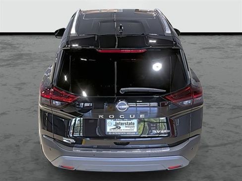 Used 2023 Nissan Rogue SV w/ SV Premium Package AWD/4WD image 3