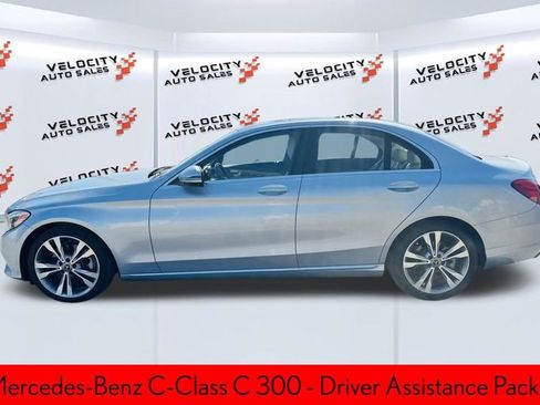 Used 2018 Mercedes-Benz C 300 Sedan image 6