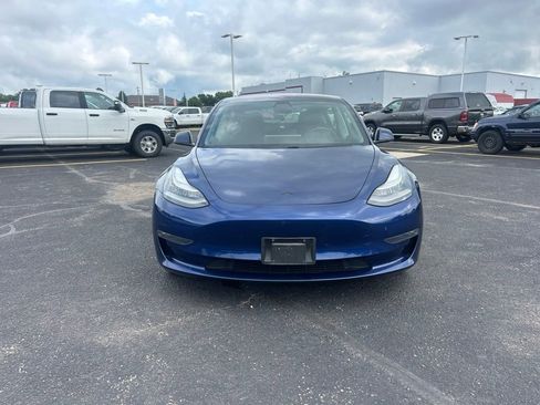 Used 2018 Tesla Model 3 Long Range AWD/4WD image 3