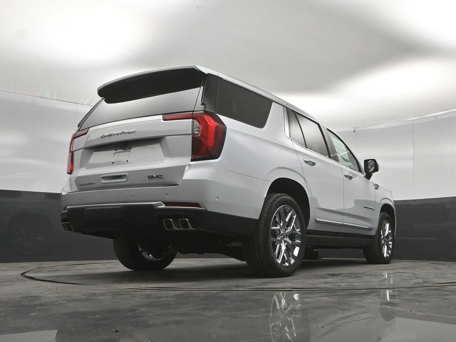 New 2027 GMC Yukon Denali w/ Denali Reserve Package AWD/4WD image 39