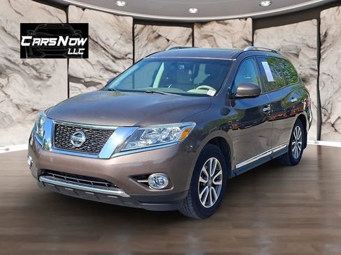 Used 2015 Nissan Pathfinder SL w/ SL Premium Package image 3