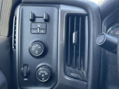 Used 2016 Chevrolet Silverado 1500 LT w/ All Star Edition image 25