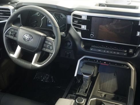 New 2026 Toyota Tundra SR5 AWD/4WD image 28