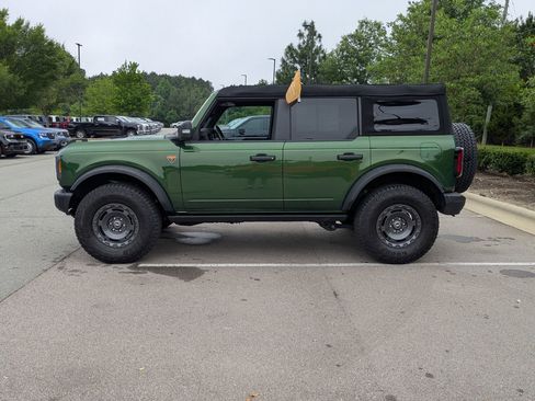 Certified 2025 Ford Bronco Badlands AWD/4WD image 7