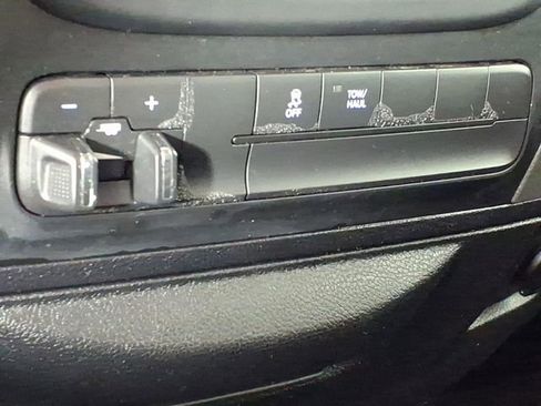 Used 2017 RAM 1500 Express AWD/4WD image 26
