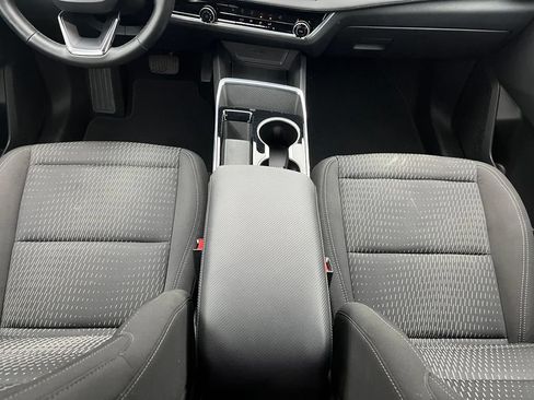 Used 2025 Chevrolet Equinox LT AWD/4WD image 37