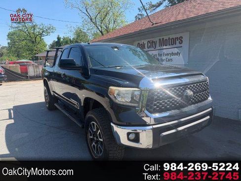 Used 2019 Toyota Tundra SR5 RWD image 1