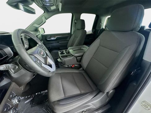 Certified 2024 GMC Sierra 1500 Elevation AWD/4WD image 11