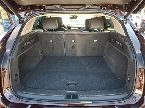 Used 2023 Buick Envision Avenir AWD/4WD image 41