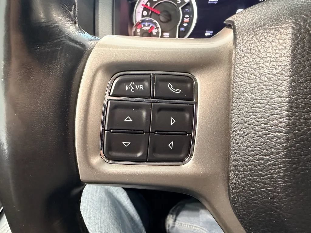 Used 2018 RAM 2500 Laramie w/ Off Road Package AWD/4WD image 19