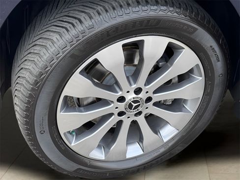 Used 2019 Mercedes-Benz GLS 450 4MATIC image 22