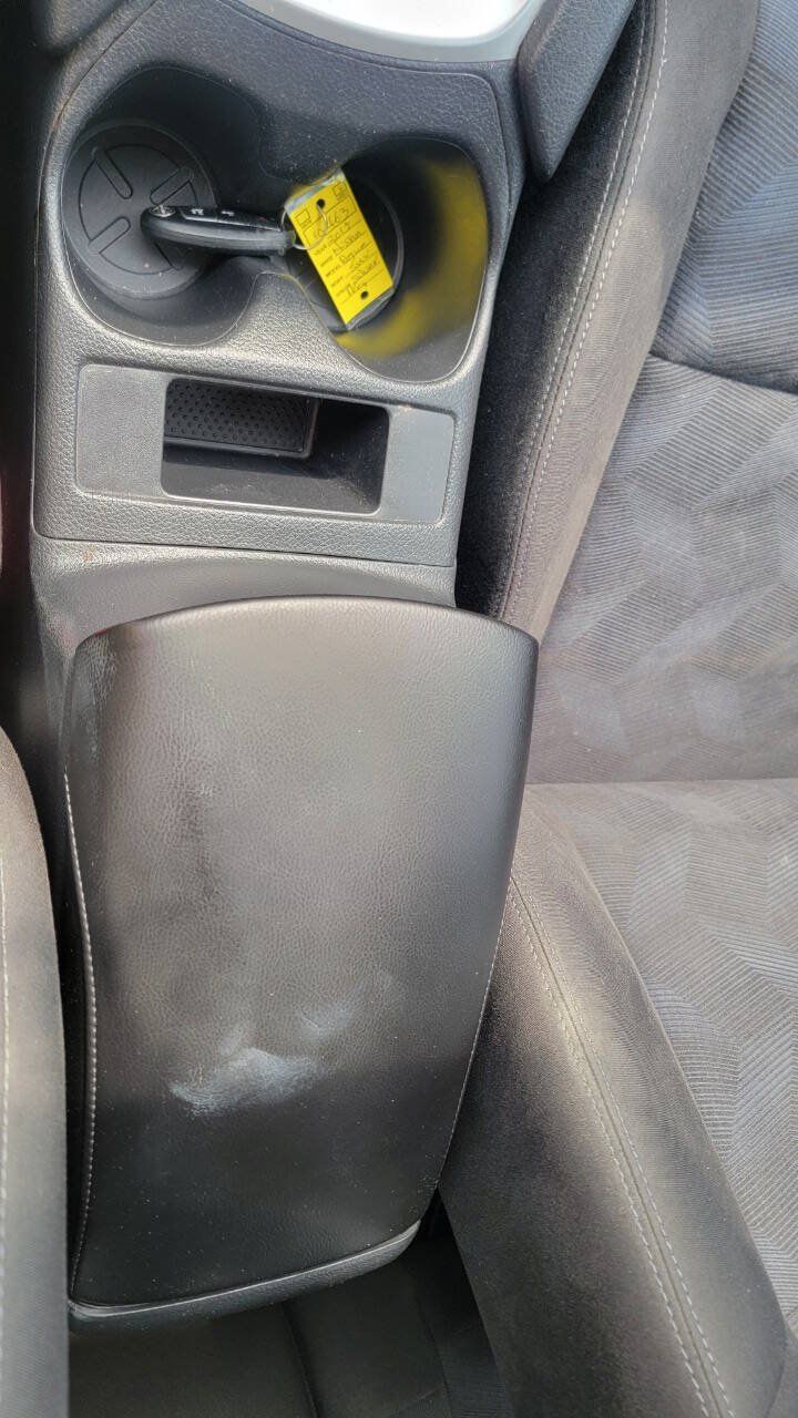 Used 2015 Nissan Rogue SV FWD image 31
