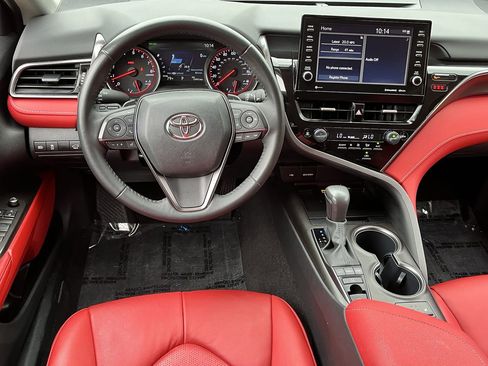 Used 2023 Toyota Camry XSE FWD image 10