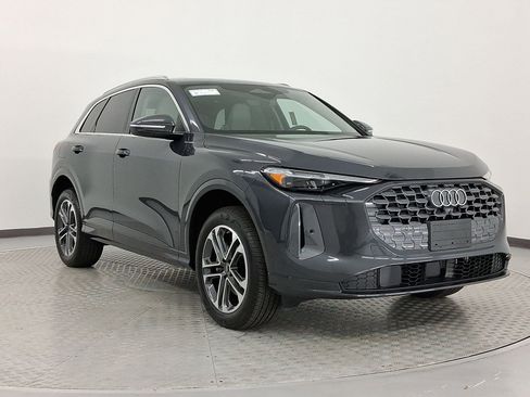 New 2025 Audi Q5 Premium Plus image 7