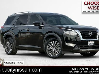 Used 2022 Nissan Pathfinder SL w/ SL Premium Package