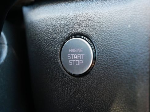 Certified 2023 Kia Sorento S image 29