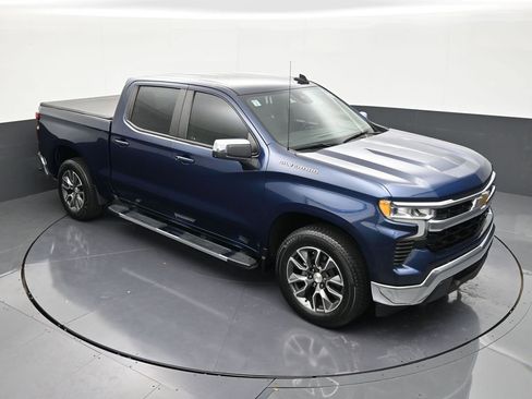 Used 2023 Chevrolet Silverado 1500 LT image 18