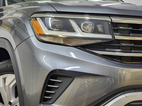 Used 2021 Volkswagen Atlas SE image 15