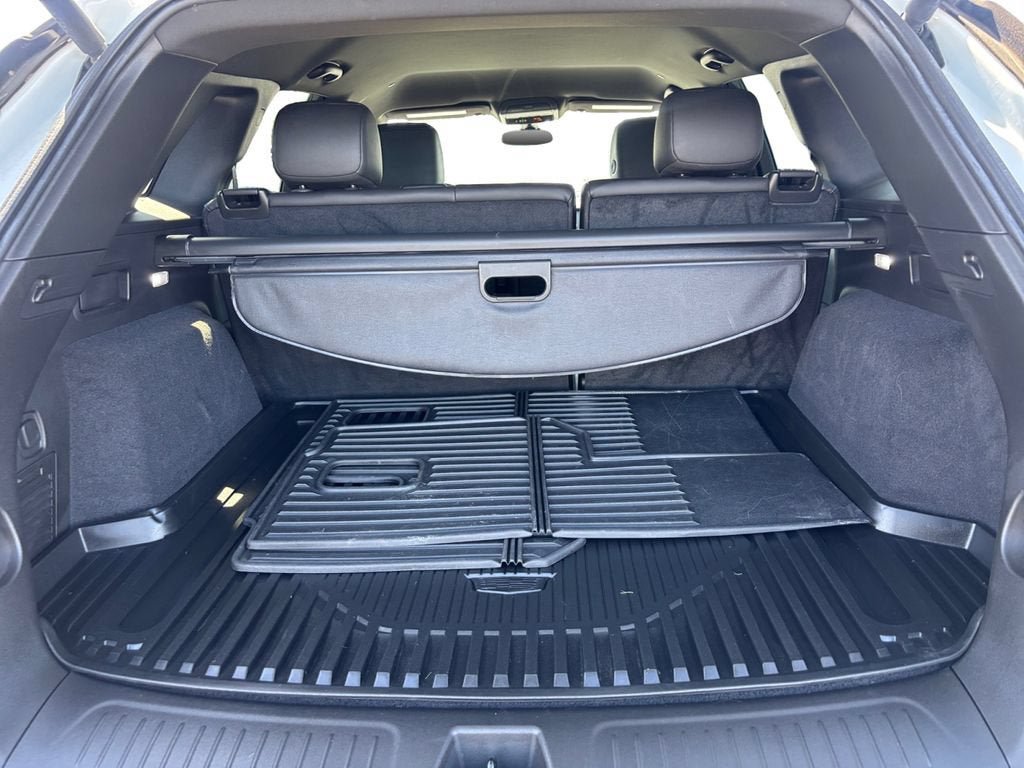 Certified 2024 Cadillac XT5 Luxury FWD image 19