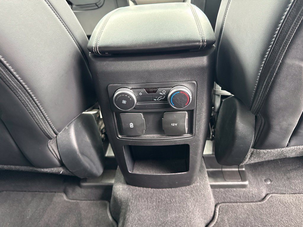 Used 2021 Ford Explorer XLT w/ Equipment Group 202A AWD/4WD image 14