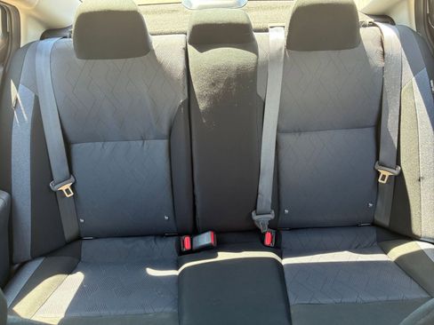 Used 2025 Nissan Versa SV FWD image 36