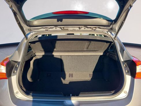 Used 2014 Hyundai Elantra GT w/ Option Group 03 image 20