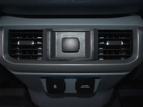 Used 2022 Ford F150 XLT w/ Equipment Group 302A High AWD/4WD image 41