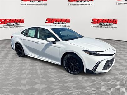 New 2026 Toyota Camry SE w/ Multimedia Upgrade Package