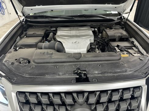 Certified 2021 Lexus GX 460 Luxury w/ Accessory Package image 35