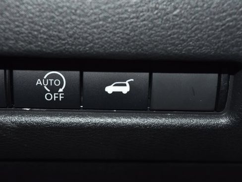 Used 2023 Nissan Rogue SL AWD/4WD image 20