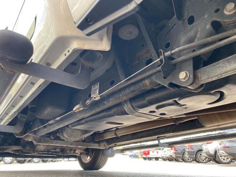 Used 2016 RAM 1500 Laramie image 37